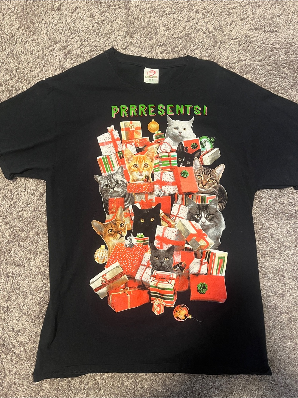 Black Cat Presents Holiday Graphic Tee